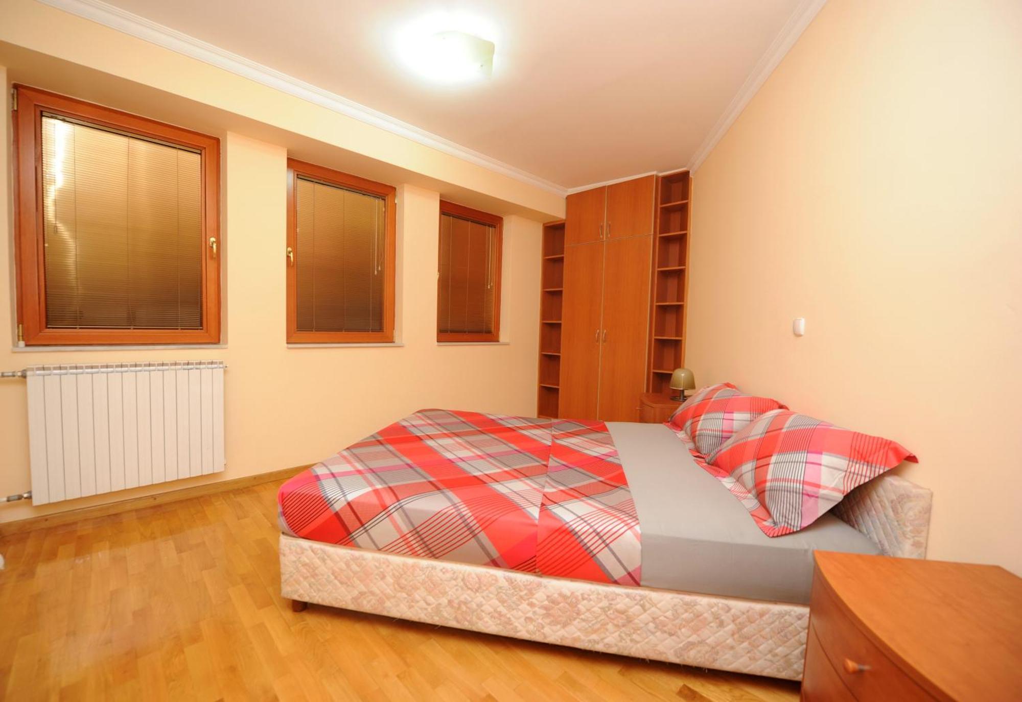 Exclusive Central Apartments Скопье Экстерьер фото