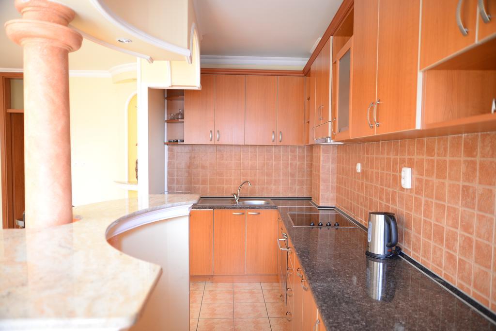 Exclusive Central Apartments Скопье Экстерьер фото